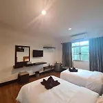 Rajapruek Place