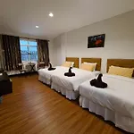 Rajapruek Place